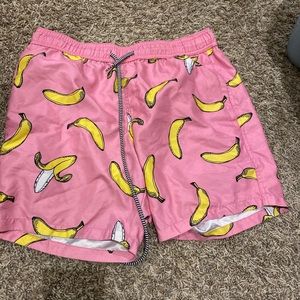 Men’s swimming shorts